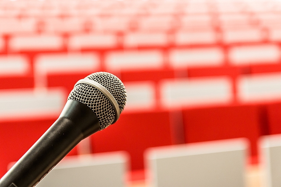 9 Tips for Giving a Gracious Acceptance Speech