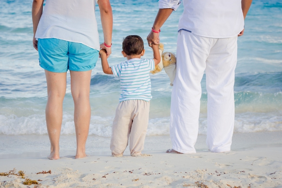 Traveling with a Child? Make Sure You Have a Consent Form With You.